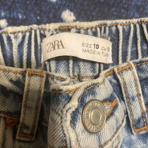 Crystal Embellished Kids Jeans - Picture 4 of 5